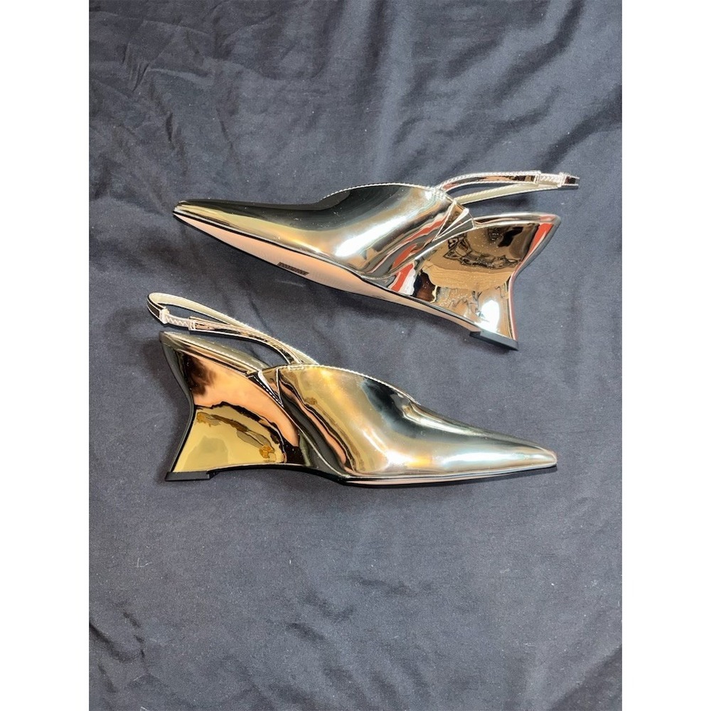 Katy Perry Trendy Gurl Slingback Wedge Heels Gold Pointed Toe champagne 7.5 glam - Picture 5 of 7